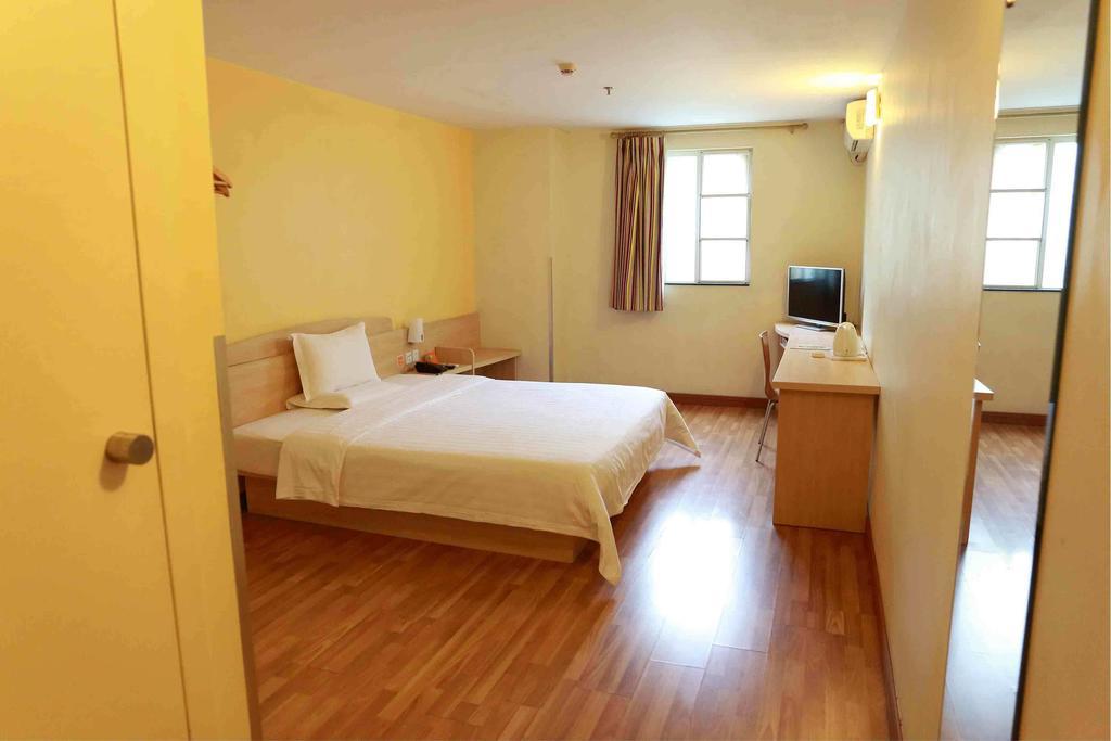 7Days Inn Foshan Coach Terminal الغرفة الصورة